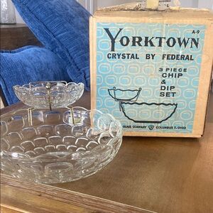 Vintage Yorktown Federal Glass Clear Thumbprint MCM Chip & Dip Bowl Set